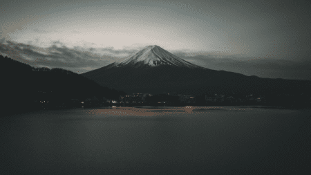 黄昏时分的富士山 4K电脑壁纸图片下载