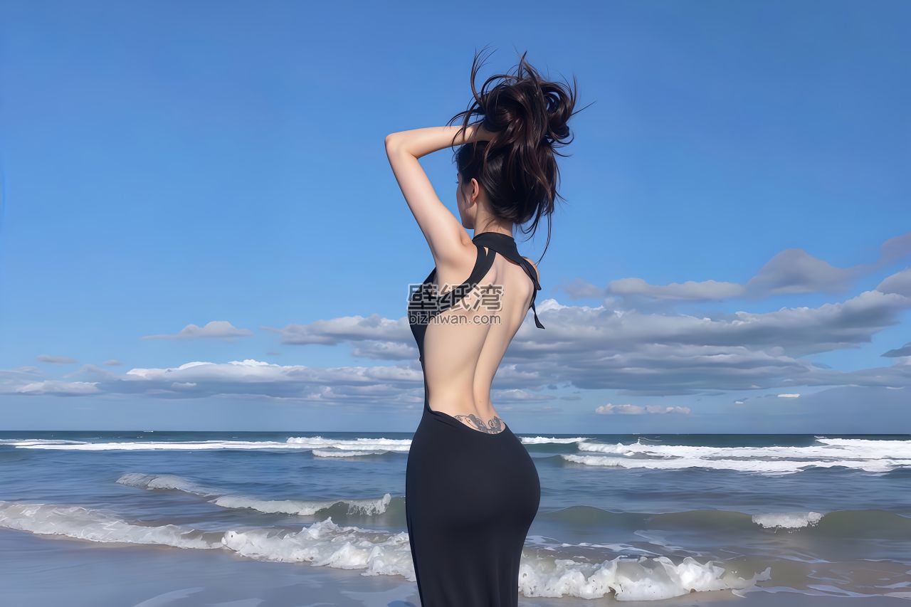 穿着露背装的美女站在沙滩上 背影 面向大海 整理头发 8K超清壁纸