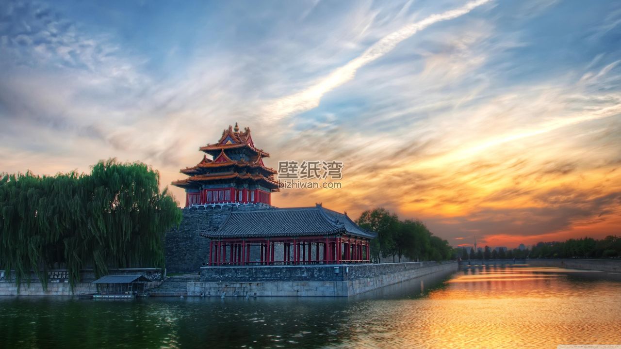 北京紫禁城角楼在夕阳下的美景4K壁纸