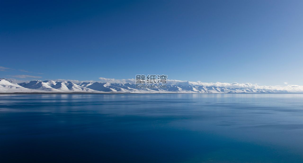 纳木错湖 雪山与湖泊 风景4K壁纸