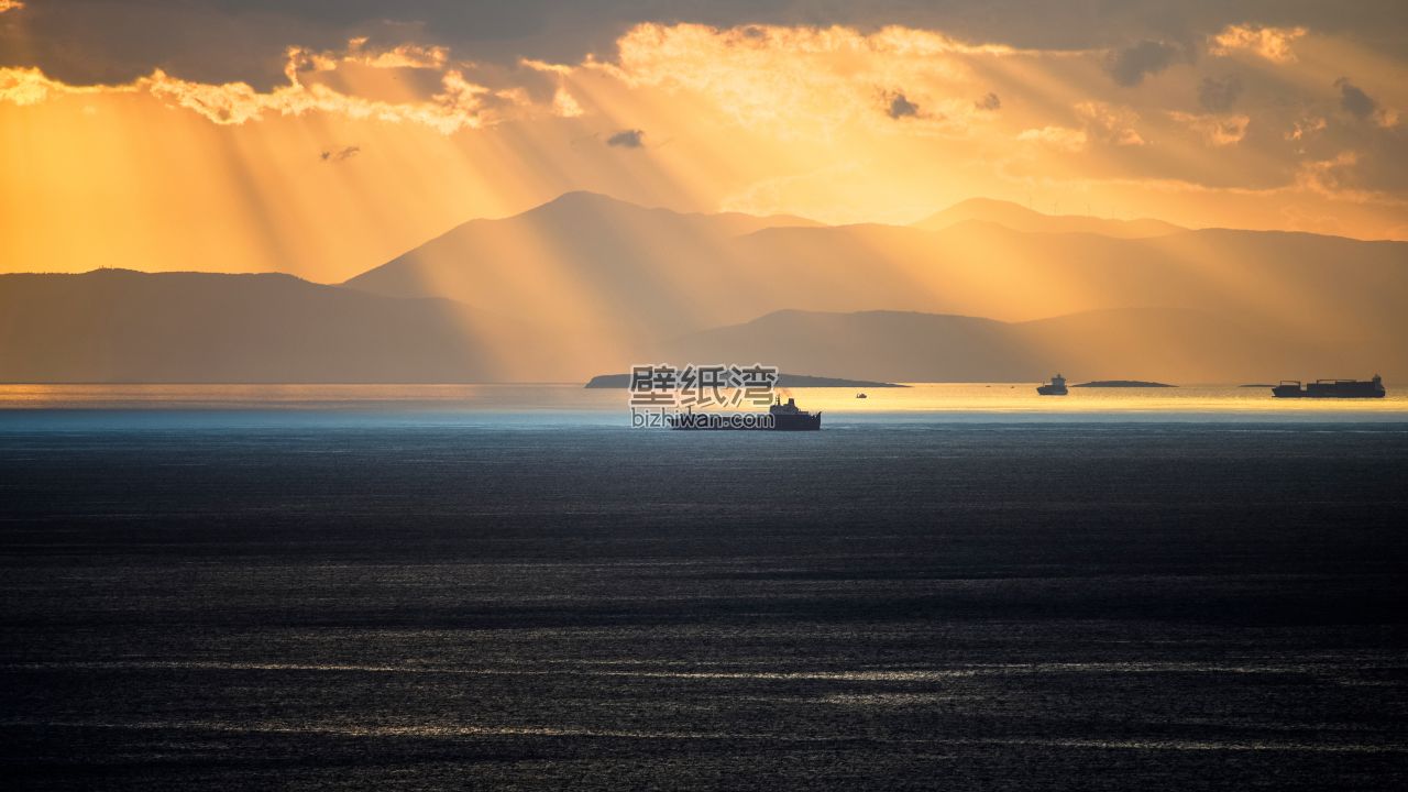 自然风景 云朵 橙色天空 爱琴海 船航行 远景 大海 4k风景壁纸3840x2160